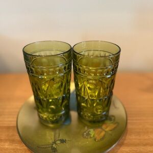 Vintage Olive Green Embossed Glass Tumbler Set  5 1/2” tall Juice Glasses